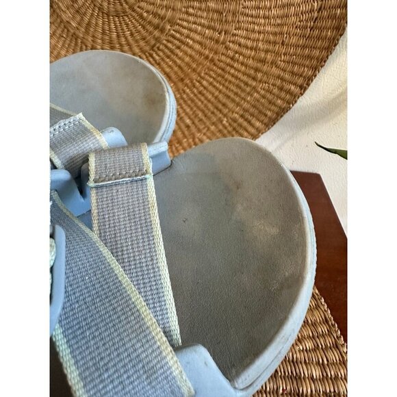 Chaco women’s size 8 sandal flats - Picture 12 of 12